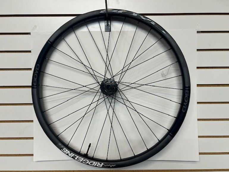 Used Boyd Ridgeline 29er Carbon Wheel Set bike — image 4 of 6