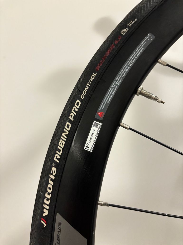 Used Vision Vision Team 35 Disc 2024 bike — image 6 of 6