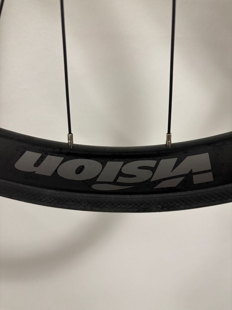Used Vision Vision Team 35 Disc 2024 bike — image 4 of 6