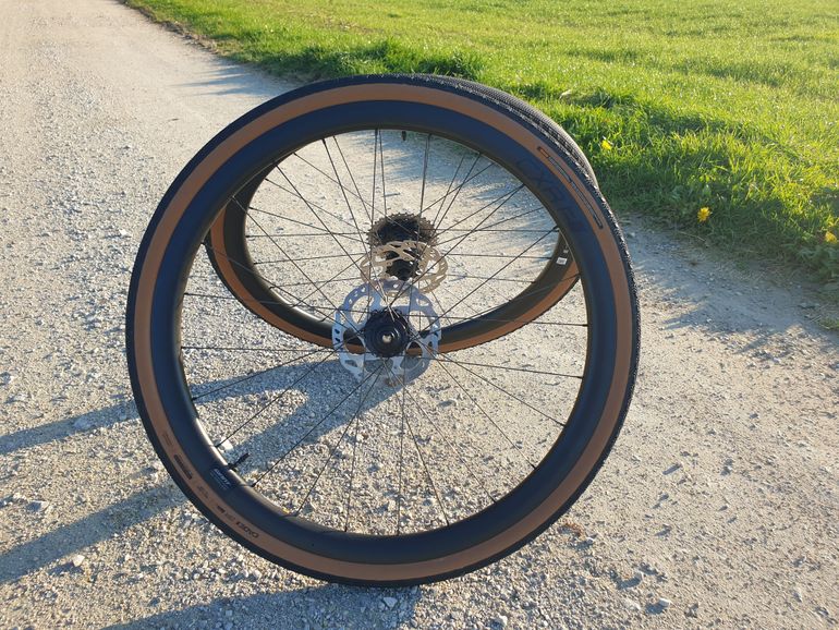 Used Giant Complete Wheelset 2023 bike — image 4 of 10