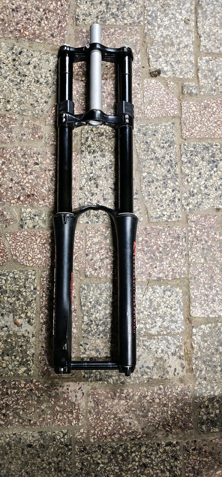 Gebrauchtes Marzocchi 888 VF2 2010 bike — Bild 3 von 4
