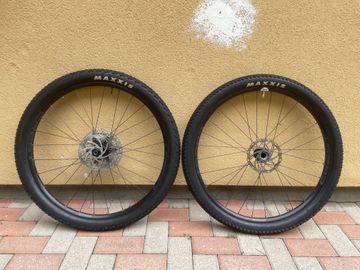 Brugt Stans Notubes Crest 25 bike — billede 2 af 6