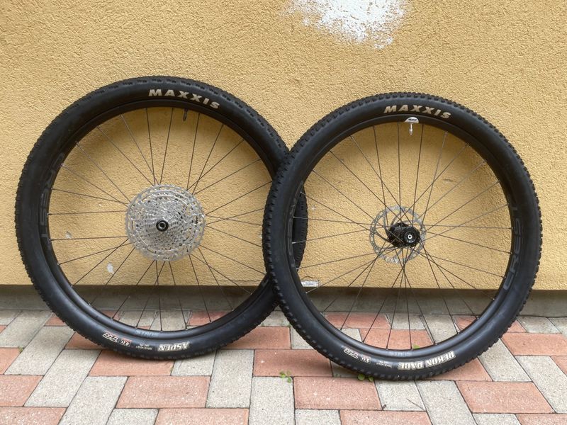 Tweedehands Stans Notubes Crest 25 Wheels