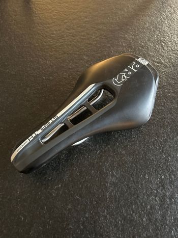 Used Shimano Pro Stealth Sport Saddle 142mm 2022 bike