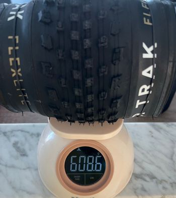 Specialized, Air Trak Flex Lite T5/T7 TLR 29x2.35