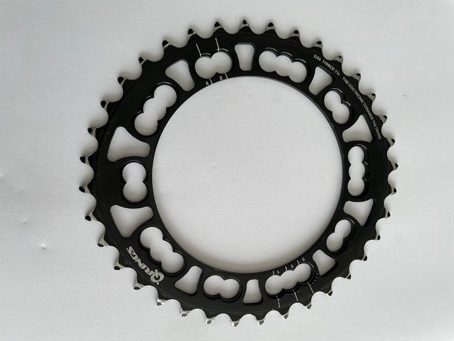 Rotor Q-Ring 52⁄36 BCD 110⁄5 ROTOR チェーンリング BCD110 52-36 11s