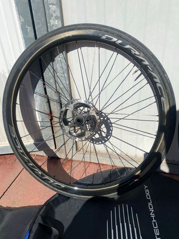Used Shimano vendo ruote  durace basso profilo in carbonio, complete di pacco pignoni 11 velocità e dischi freno. 2022 bike — image 2 of 6