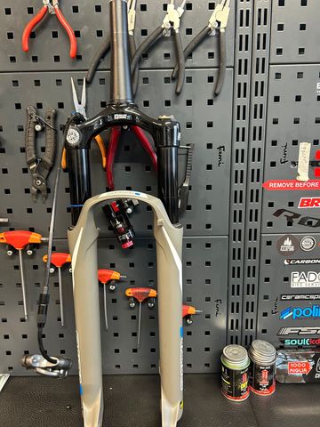 Used Sr Suntour axon 34 2024 Fork