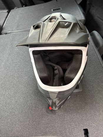 Lazer, casque trail