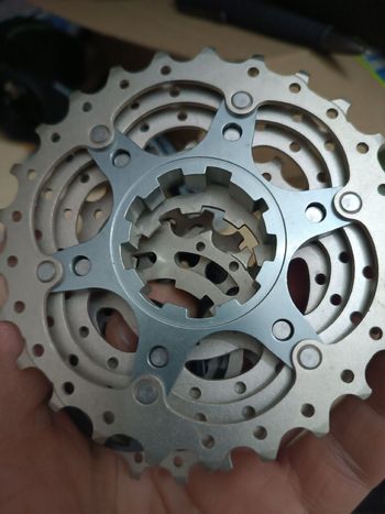 Used Shimano pacco pignone Ultegra 12-25 10v. bike — image 4 of 4