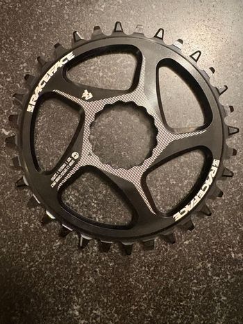 Used Race Face Cinch 32T Mountain Bike Chainring 2025 bike