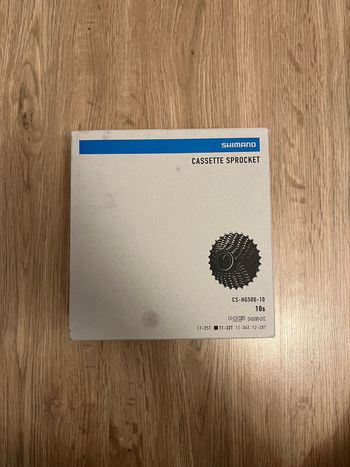 Shimano CD-HG500-10 2024 Drivetrain & Pedals usato