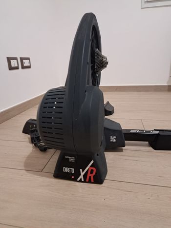Used Elite Direto XR Smart Trainer 2022 bike — image 2 of 3