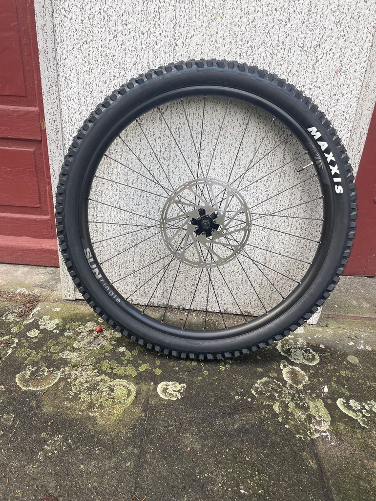 Used Sunringle Sunringel DH Wheelset 29 2025 bike — image 4 of 5
