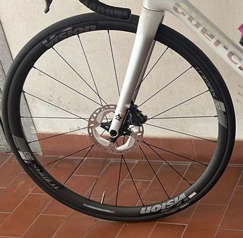 Used Vision TRIMAX 30 Disk 2023 bike — image 1 of 2