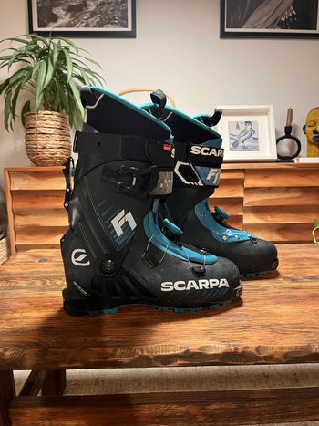Scarpa F1 2023