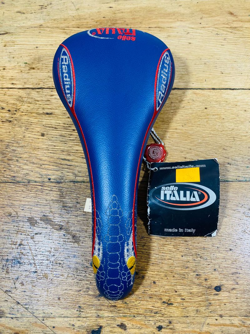 Używany Selle Italia Radius 1995 Saddles & Seatposts