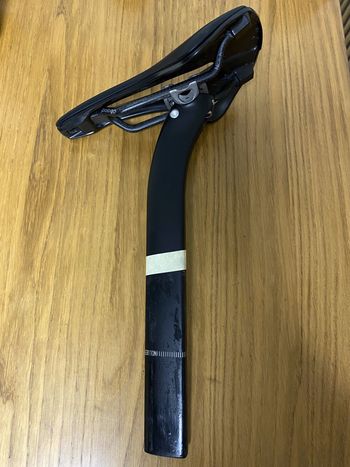 Used Pinarello Dogma F Seatpost 2025 bike — image 2 of 7