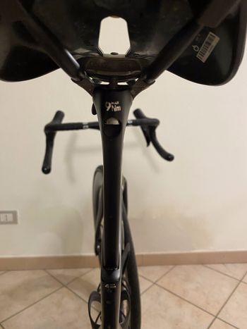 Used Pinarello Dogma F Seatpost 2025 bike — image 7 of 7