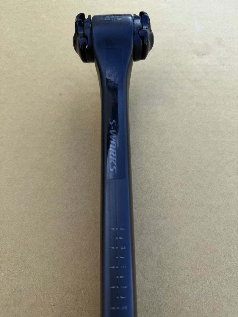 Used Specialized Tarmac SL7 Seatpost Saddles & Seatposts