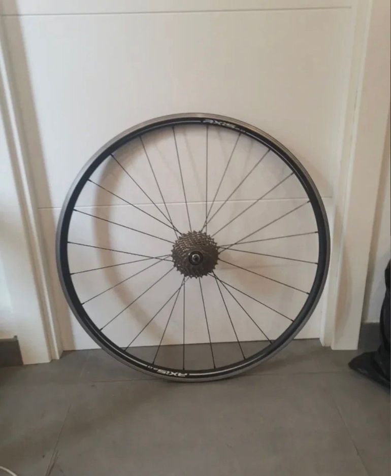 Used AXIS 2 bike — image 1 of 3