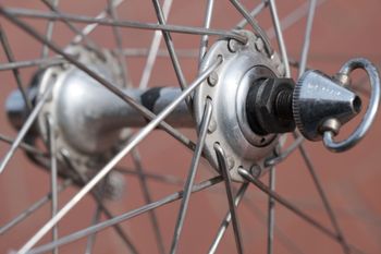 Used Campagnolo Record, Nisi Solidal, Tubolare, 36 Fori, Ruota Anteriore 1982 bike — image 8 of 13