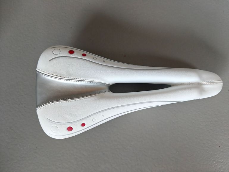Used COBB Cycling Cobb Plus 2014 bike — image 2 of 3
