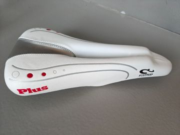 COBB Cycling Cobb Plus 2014 Saddles & Seatposts usato