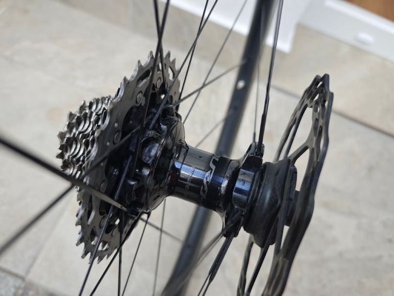 Used Shimano Dura Ace C-50 R9270 2023 bike — image 4 of 8