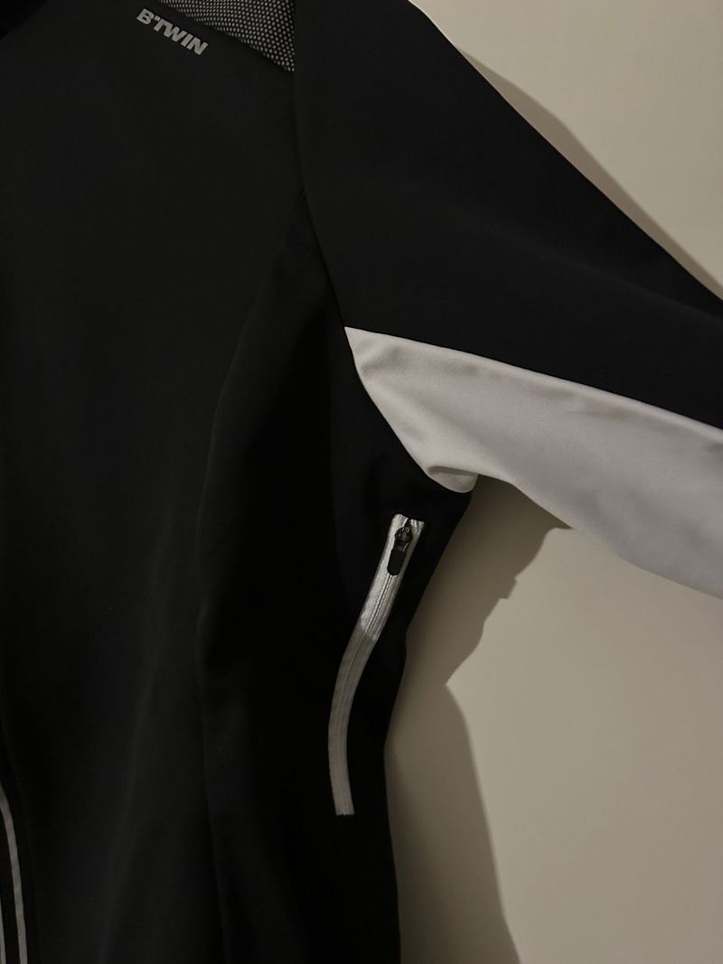 Gebrauchtes BTWIN Giacca Invernale 2022 bike — Bild 2 von 4