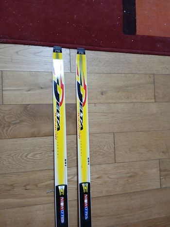 Rossignol, Crosscountry Skis and Shoes T38 with Poles