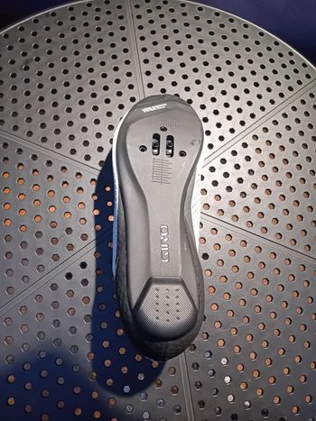 Used Giro Cadet Carbon shoes 2024 bike — image 3 of 3