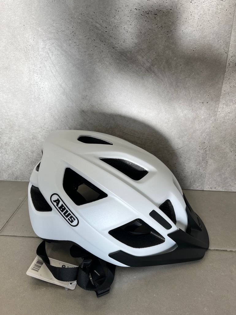 Used ABUS Aduro 3.0 2025 bike — image 4 of 6
