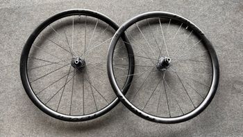 Chris King, Roval terra custom wheelset