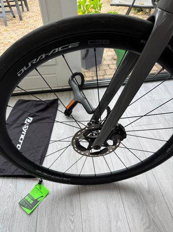 Used Shimano Dura Ace C36 Wielset bike — image 2 of 3