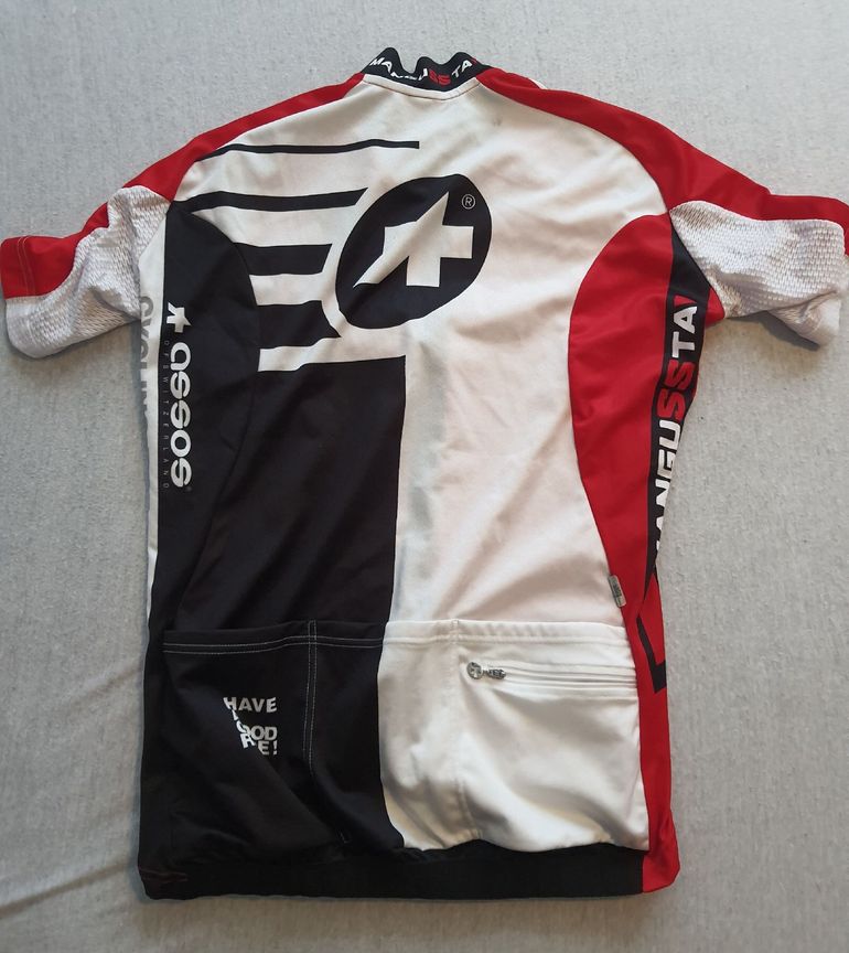Used Assos Trikot XL 2022 bike — image 2 of 4