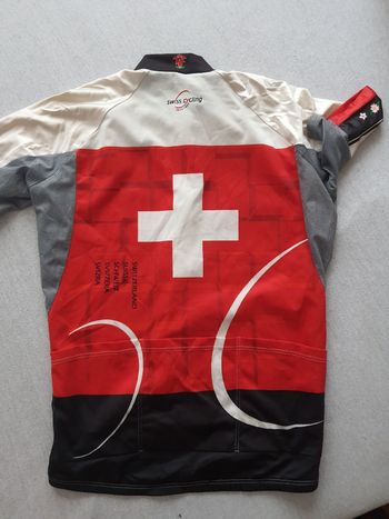 Used Assos Trikot XL 2022 bike — image 4 of 5