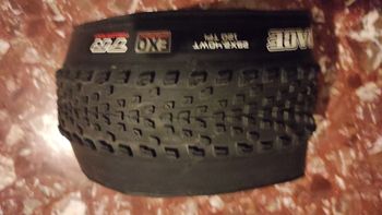 Maxxis RECON RACE exo/tr 29x2.40wt Tyres & Tubes usato