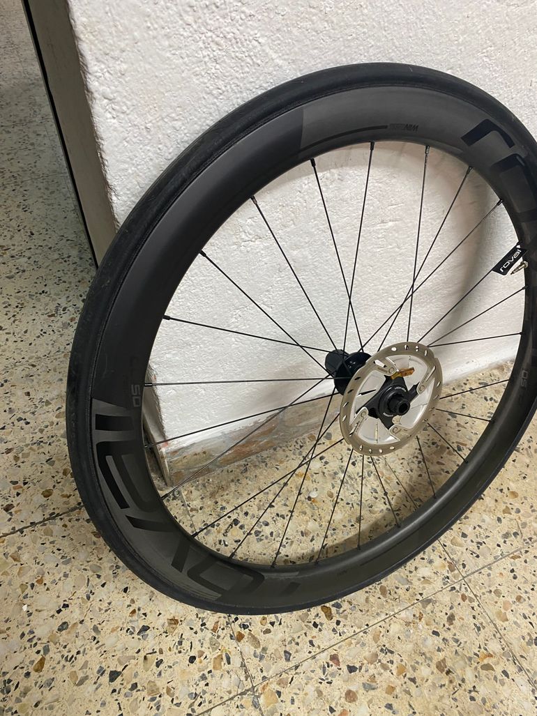 Used Roval Cl 50 disc 2021 bike — image 6 of 9