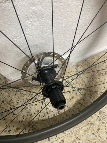 Used Roval Cl 50 disc 2021 bike — image 4 of 9