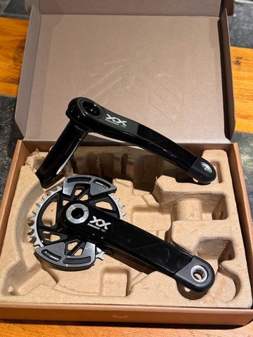 Sram XX crankset dub 32t 2025 Drivetrain & Pedals usato