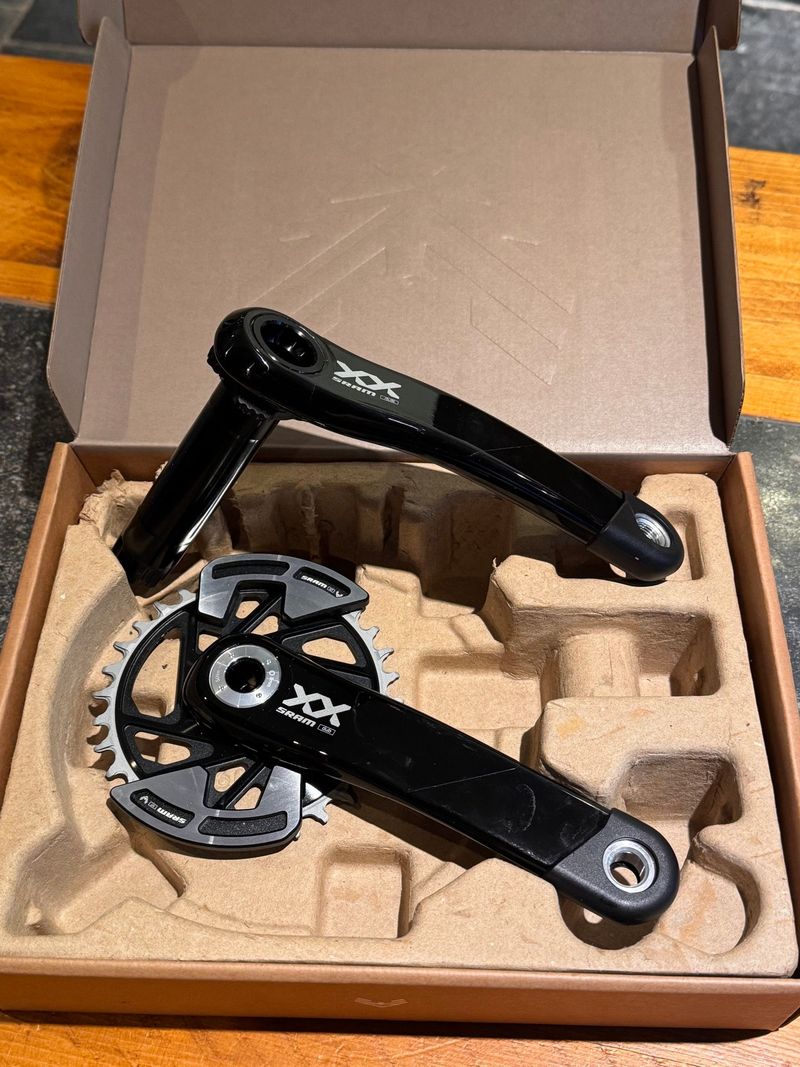 Used Sram XX crankset dub 32t 2025 Drivetrain & Pedals