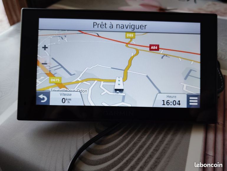 Used Garmin Camper 660 GPS bike — image 3 of 3
