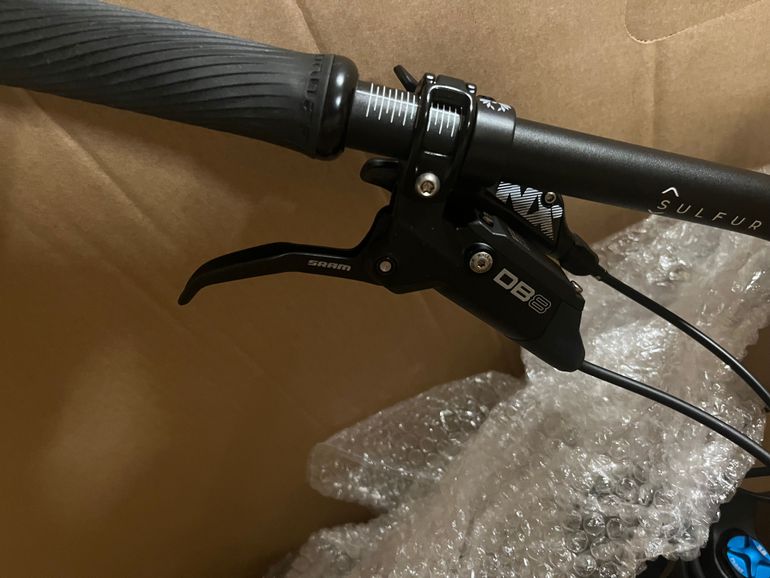 Sram DB8 Hydraulic Disc Brakes 2025