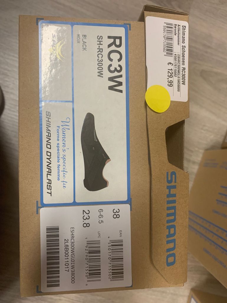 Used Shimano RC3W black 38 2025 bike — image 3 of 3
