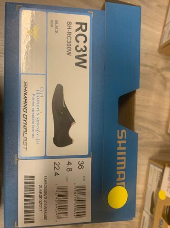 Used Shimano RC3W black 36 2025 bike — image 3 of 3