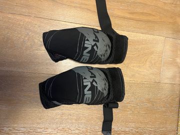 Used Dakine Hellion Knee Pads 2024 Cycling Clothing