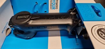 Brugt Shimano Potencia PRO Tharsis XC 100 mm -6 grados 31, 8 mm negroReferencia: PR8S0310 2023 Cockpit
