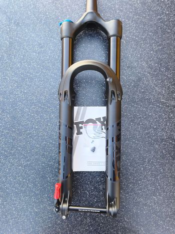 Fourche VTT FOX 36 FLOAT 29" 2025 Performance - 160mm Débattement, 44mm Offset - Neuf