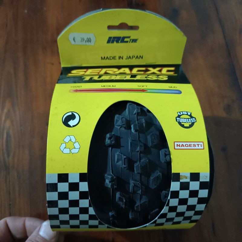 Used IRC Copertone Serac XC 26x2.10 Tubless Tyres & Tubes